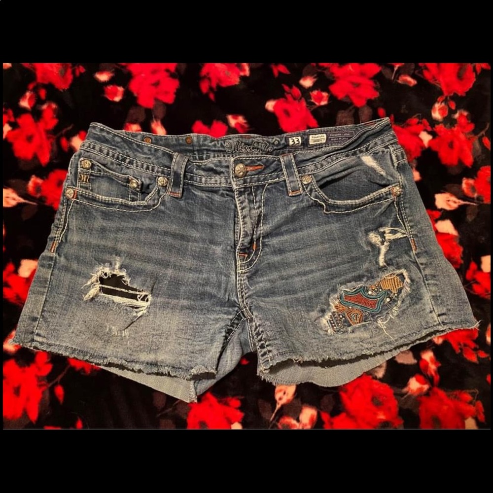 Miss me shorts size 33